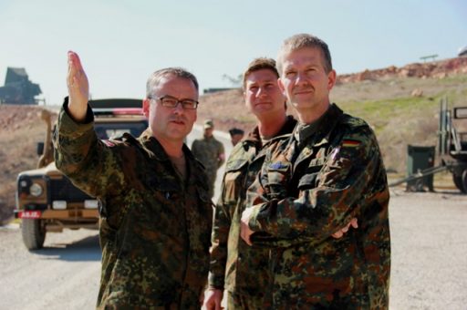 Generalleutnant Schelleis und Oberst Drexler (Quelle: Bundeswehr/Alexander F.)