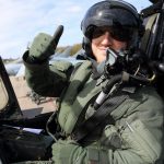 Eurofighter Pilot bei den Checks am Boden (Quelle: Luftwaffe/Ulrich Metternich)