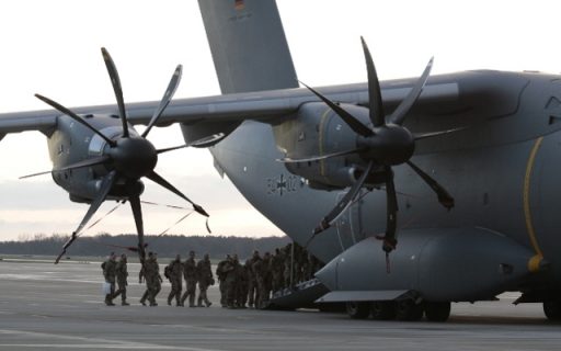 A400M fliegt Soldaten in den Einsatz nach Mali