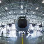 Füllt die gesamte Halle aus: A400M im Wunstorfer Dock. (Quelle: Luftwaffe/Kevin Schrief)