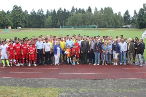 Trotz des eher schlechten Wetters war die Veranstaltung ein voller Erfolg. (Quelle: Luftwaffe/Sven Pohl)