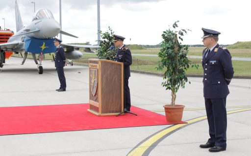 General Katz bei seiner Ansprache. © Luftwaffe/Hans Hensel