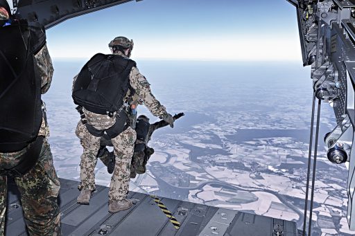 © Luftwaffe/Markus Schulze Die Springer bei dieser Erprobung haben zum Teil bereits mehrere tausend Sprünge absolviert.