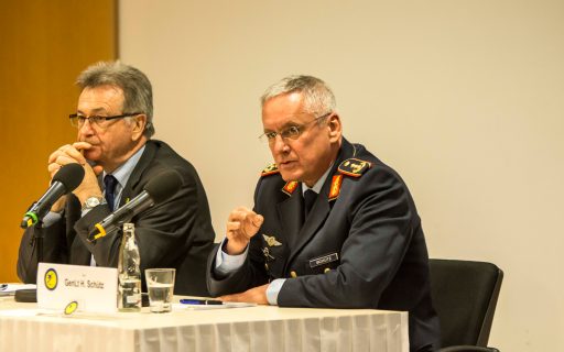 „Kompetenz in der Dimension Luft Gemeinsam. Schlagkräftig. Verantwortungsvoll“