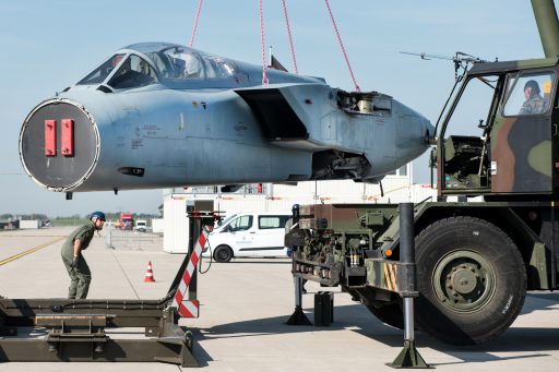 Kabinendach schließen – ready for take off to ILA