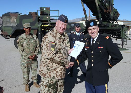 Gemeinsame FlaRak-Ausbildung – Offizier der US-Army absolviert Lehrgang an deutscher Ausbildungseinrichtung