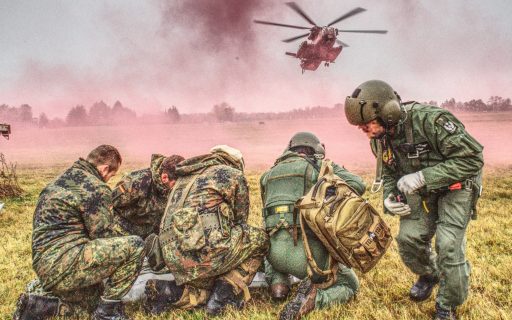 Wind, Regen, Lärm und meilenweit entfernt vom Operationssaal