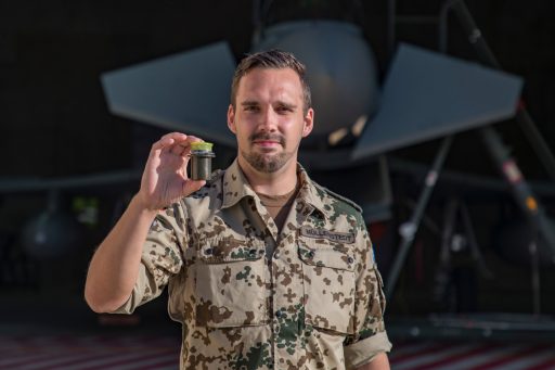 Problem gelöst, Inspekteur hilft per „Rucksacklogistik“ aus