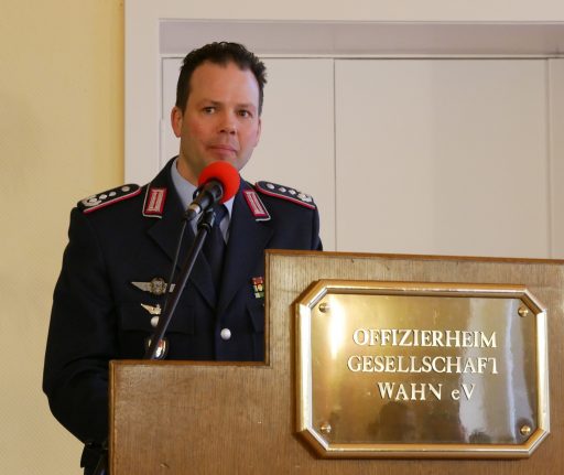 Oberst i.G. Guntsch gab Auskunft über den aktuellen Stand der Drehflüglerflotte der Luftwaffe.