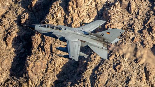 Alaska fast auf Augenhöhe. Tornados im Tiefflug bei Pacific Skies