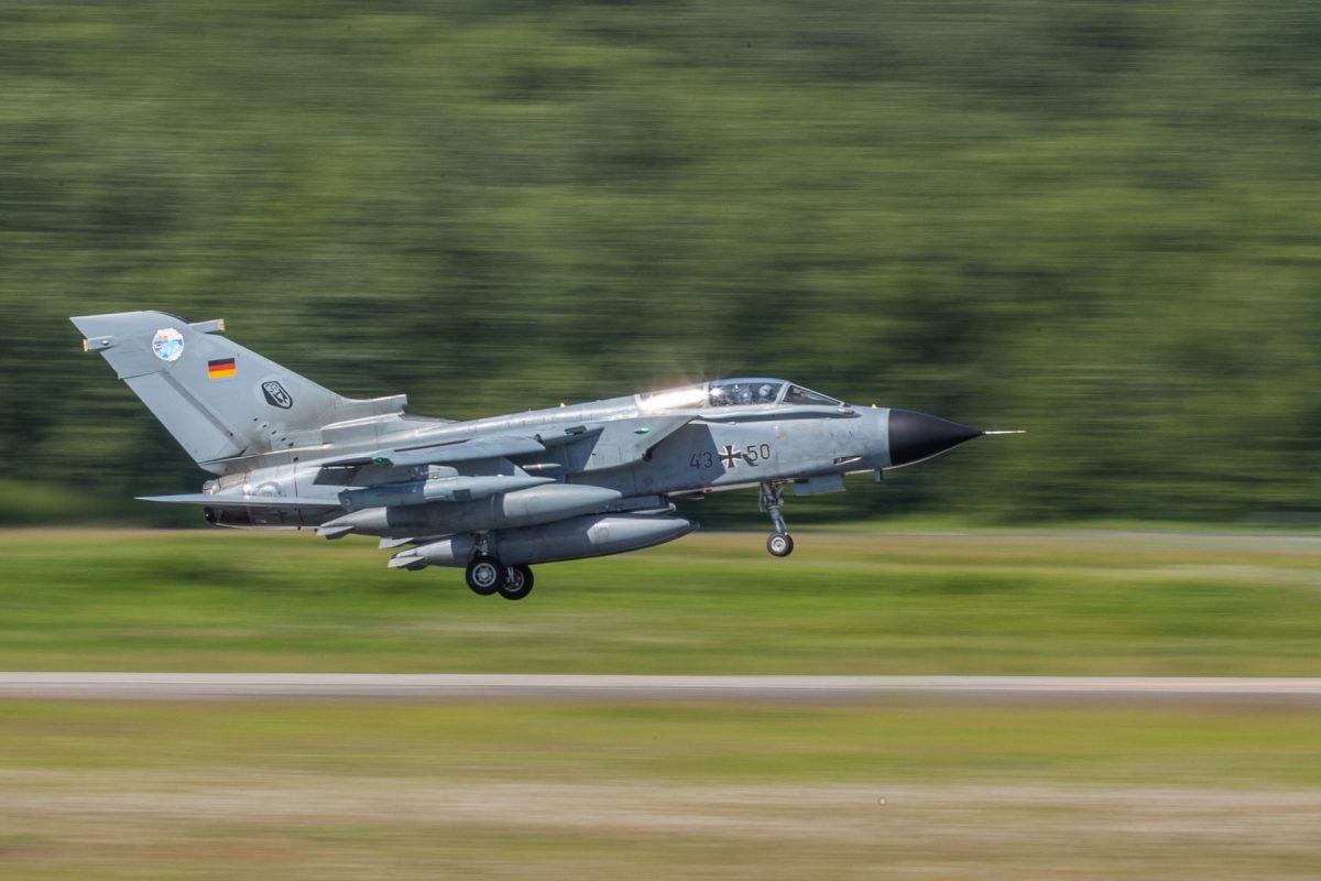 Ankunft der Tornados in Alaska