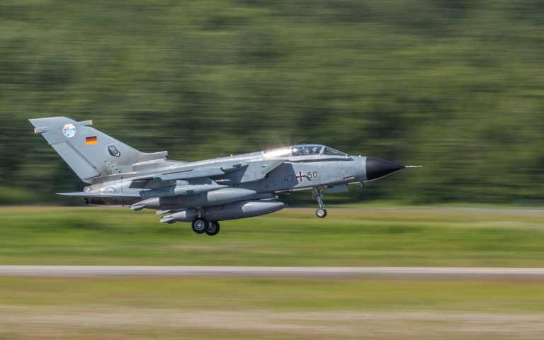 Ankunft der Tornados in Alaska